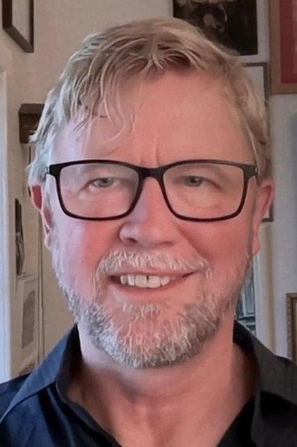 Simon Wilton - Actor Profile Photo