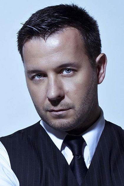 Silvio Wolf Busch - Actor Profile Photo
