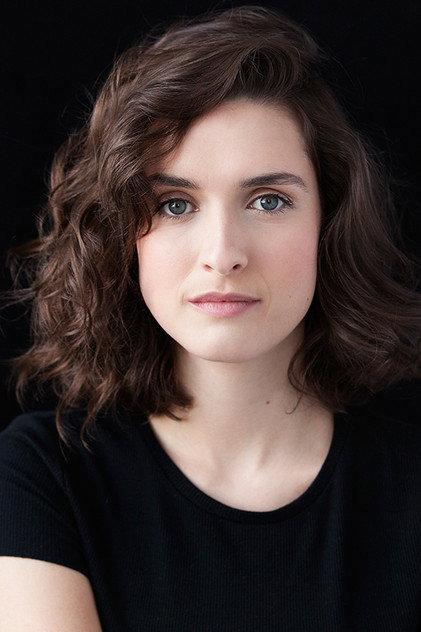 Daphnée Côté Hallé - Actor Profile Photo
