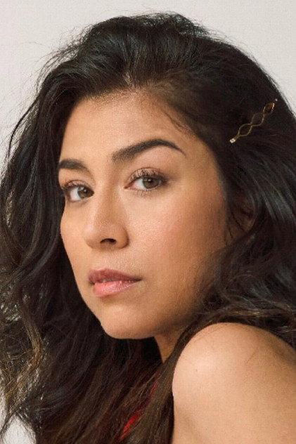 Evelyn Lorena - Actor Profile Photo