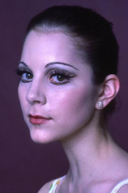Leslie Browne - Actor Profile Photo