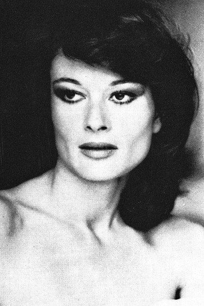 Mara Danaud - Actor Profile Photo