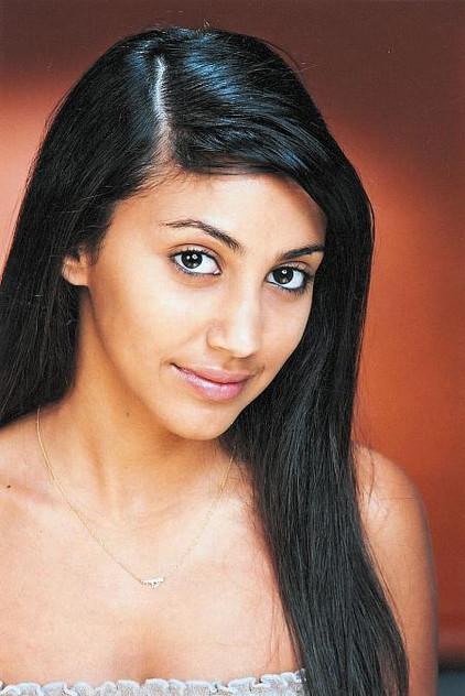 Adi Schnall - Actor Profile Photo