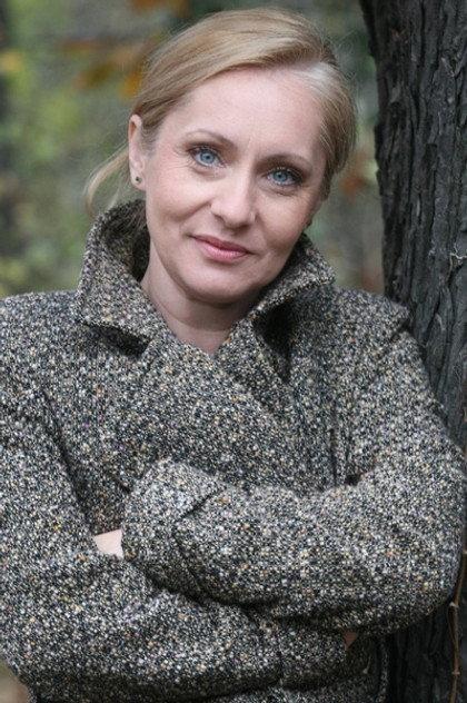 Manuela Ciucur - Actor Profile Photo