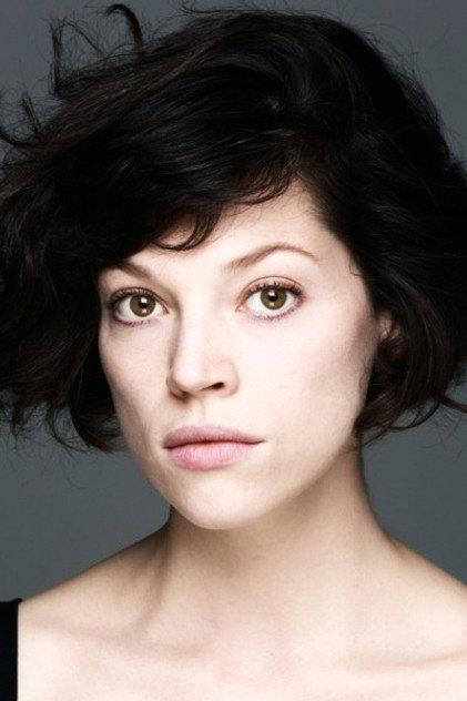 Sarah Schoenbeck - Actor Profile Photo
