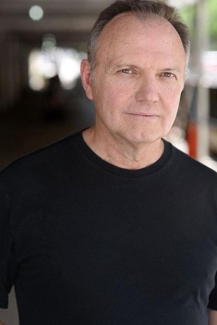 Hugh Scully - Actor Profile Photo
