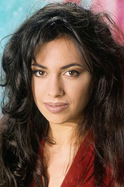 Susanna Hoffs - Actor Profile Photo