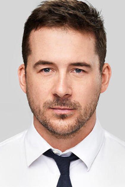 Barry Sloane - Actor Profile Photo