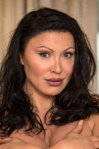 Diana Ball - Actor Profile Photo