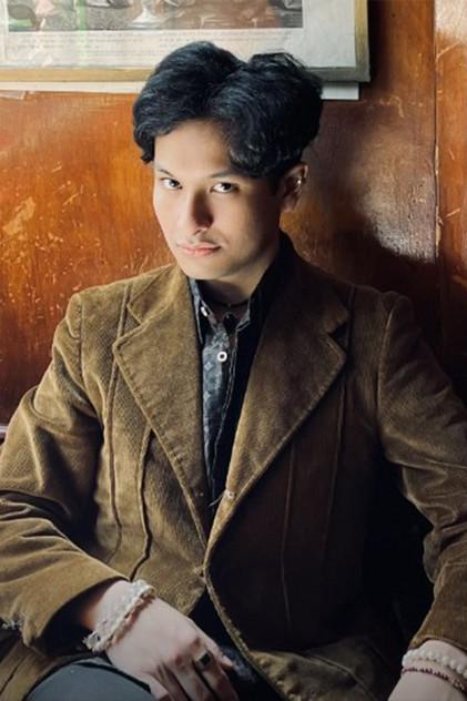 Veska Naratama - Actor Profile Photo