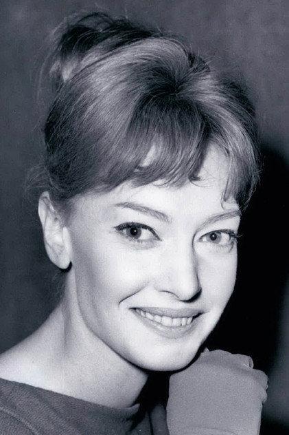 Jeannie Carson - Actor Profile Photo