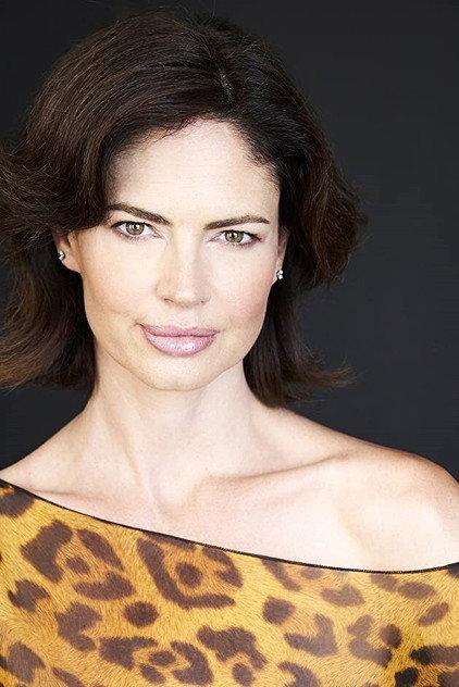 Justine Eyre - Actor Profile Photo