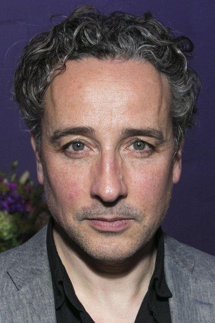 Aidan McArdle - Actor Profile Photo