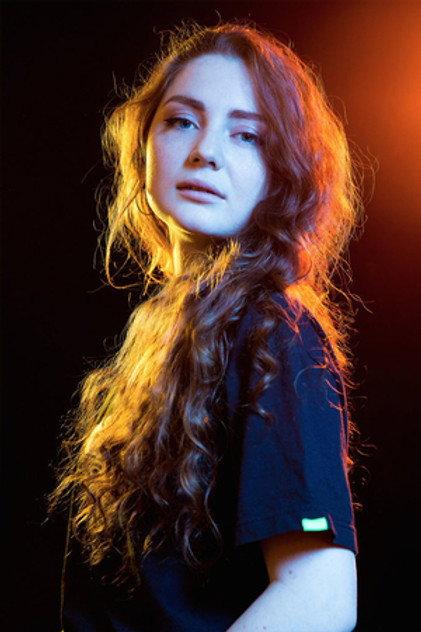 Laurène Arnoux - Actor Profile Photo