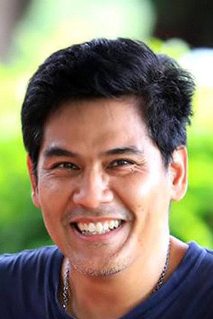 Vacharakiat Boonphakdee - Actor Profile Photo