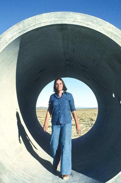 Nancy Holt - Actor Profile Photo