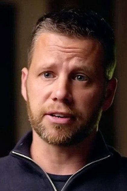 Nick Bailey - Actor Profile Photo