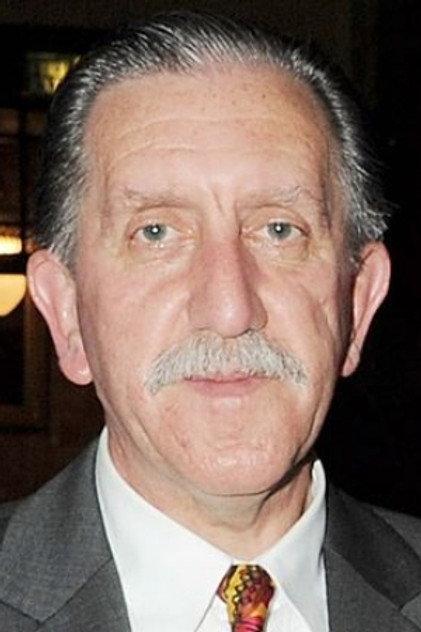 Robert Demeger - Actor Profile Photo