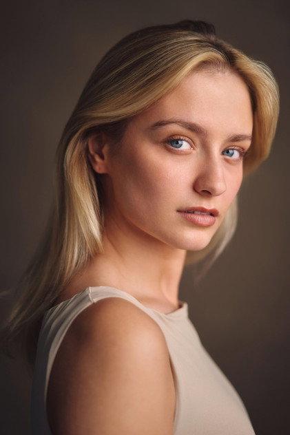 Sophie McGibbon - Actor Profile Photo