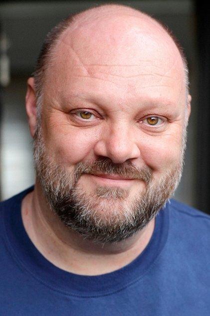 Daniel Fearn - Actor Profile Photo