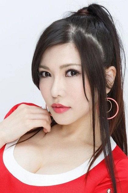 Anri Okita - Actor Profile Photo