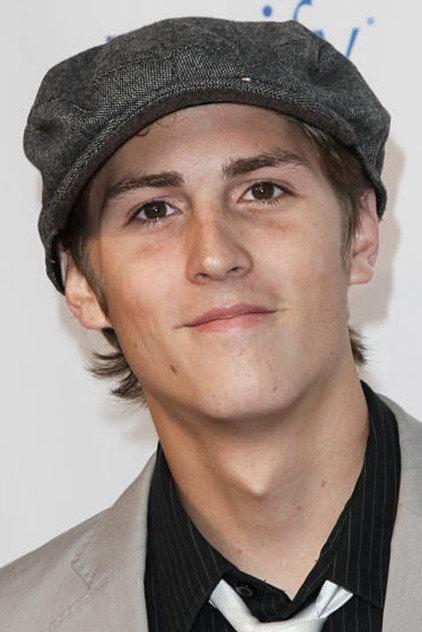 Tanner Vale - Actor Profile Photo