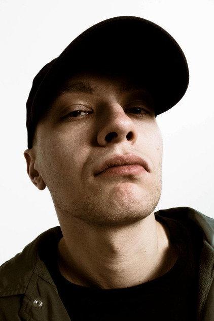 TVETH - Actor Profile Photo