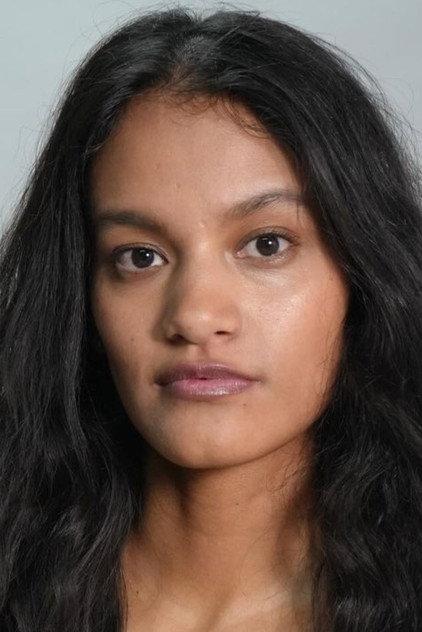 Ishbel Bautista - Actor Profile Photo