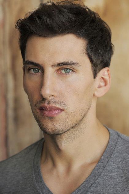 Aaron Schroeder - Actor Profile Photo
