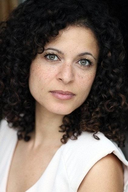Sarah Kaminsky - Actor Profile Photo