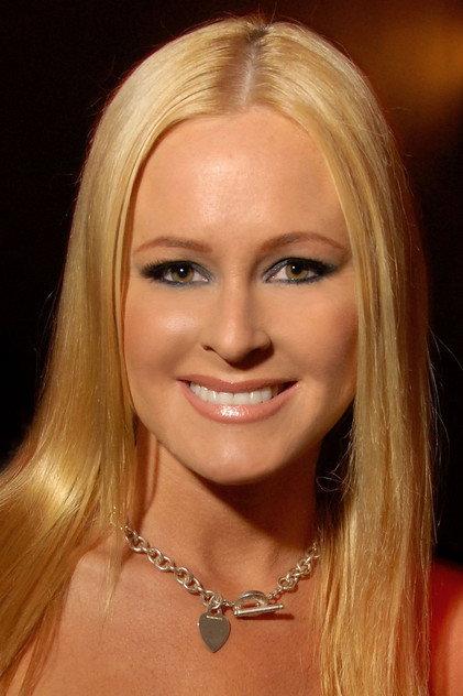 Katie Lohmann - Actor Profile Photo