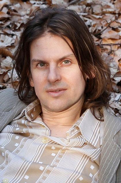 Andrew Robertson - Actor Profile Photo