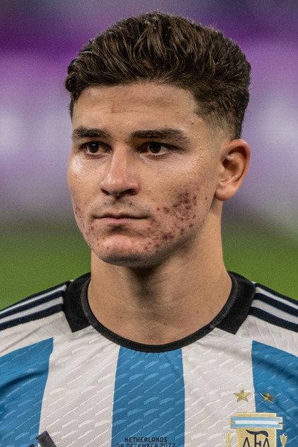 Julián Álvarez - Actor Profile Photo