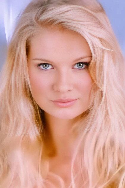 Edita Khainová - Actor Profile Photo
