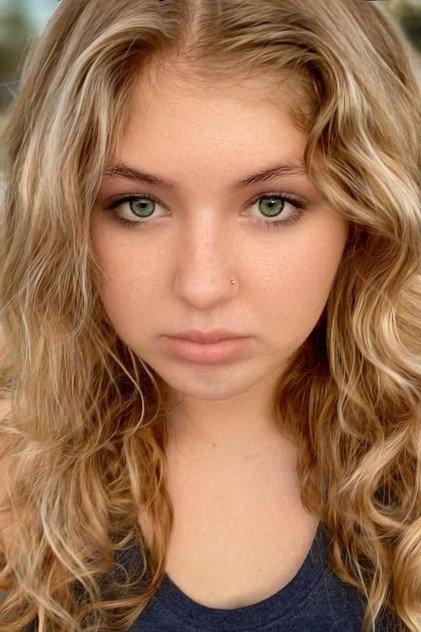 Elle Gabriel - Actor Profile Photo