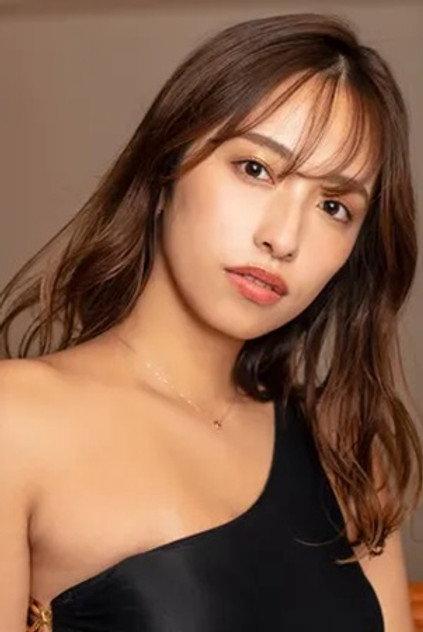 Mizuki Takanashi - Actor Profile Photo