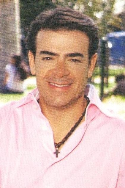 Toño Mauri - Actor Profile Photo
