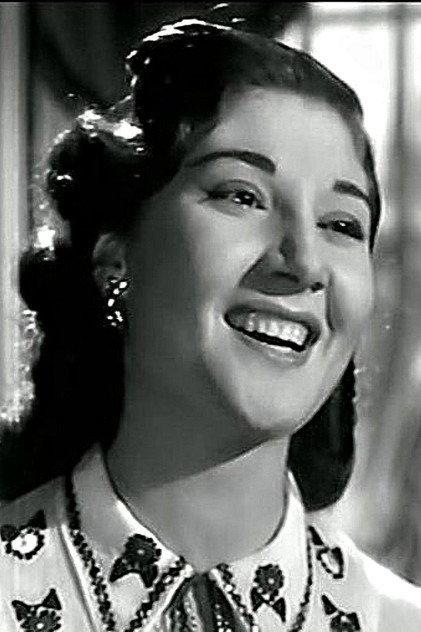 Nadia Riad - Actor Profile Photo