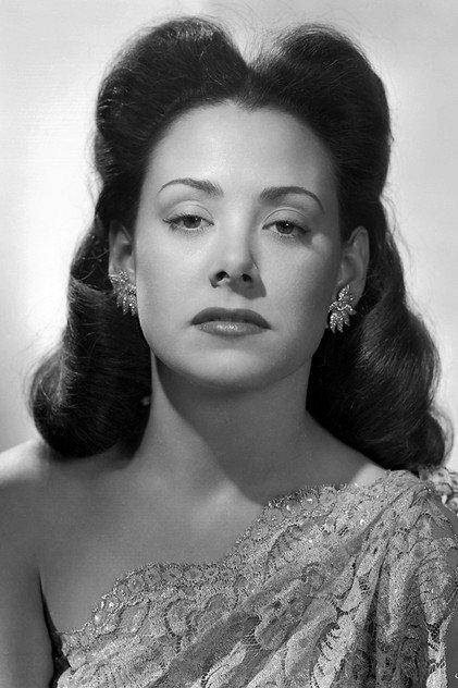 Carol Forman - Actor Profile Photo