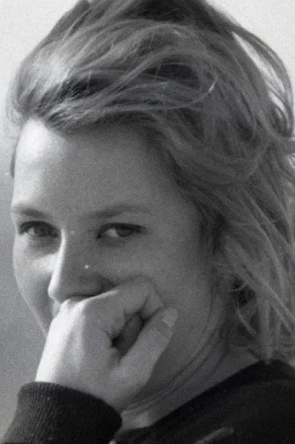 Hélène Chatelain - Actor Profile Photo