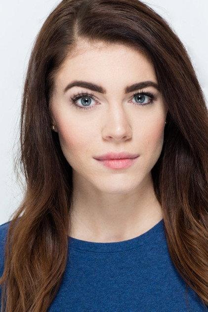 Chelsea Mee - Actor Profile Photo
