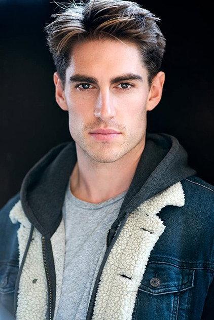Julian Haig - Actor Profile Photo