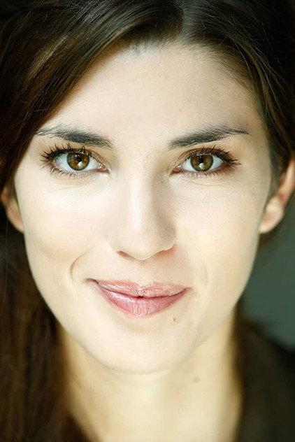 Elise Lissague - Actor Profile Photo
