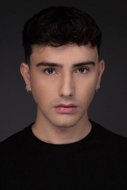 Adrián Méndez - Actor Profile Photo