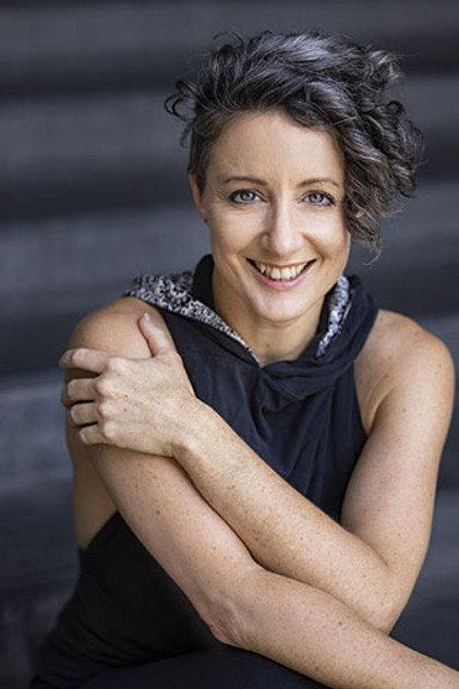Eve Gordon - Actor Profile Photo
