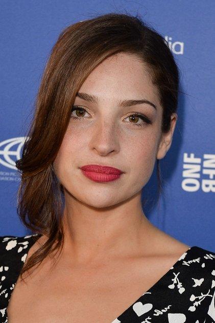 Anna Hopkins - Actor Profile Photo