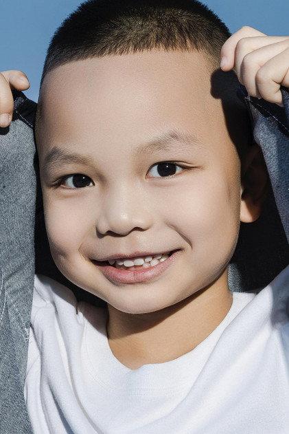 Yan Zhidu - Actor Profile Photo