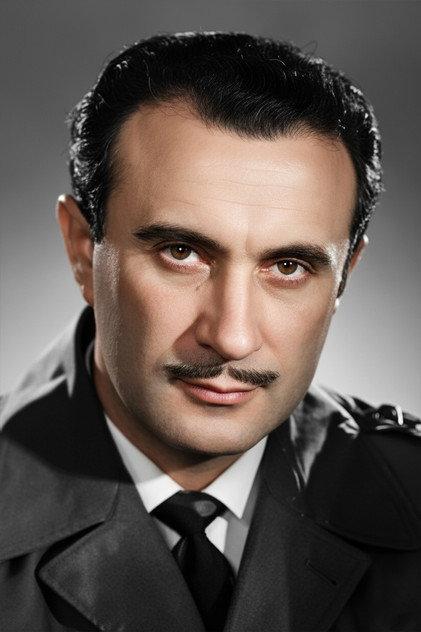 Kenan Artun - Actor Profile Photo