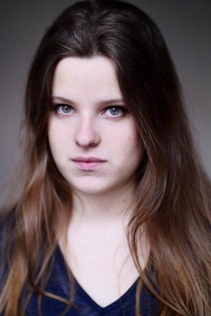 Clémence Blondeau - Actor Profile Photo