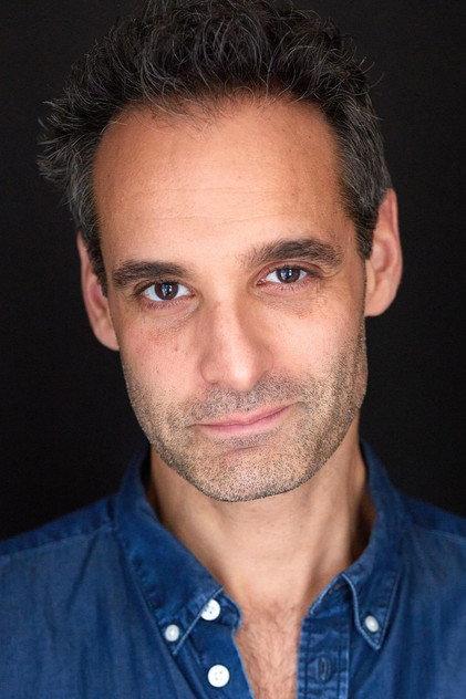 Jonathan Raviv - Actor Profile Photo